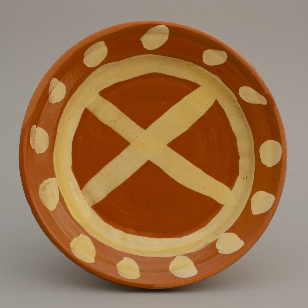 #40 a reconstruction of a medieval dish in the style of the first half of the 15th century / diameter 20 cm / €35 cm