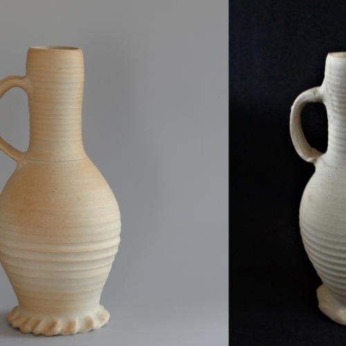 Left: a reconstruction of a tall jug. Right: an original jug produced in Siegburg, 14th or 15th century / picture from VSKM collections