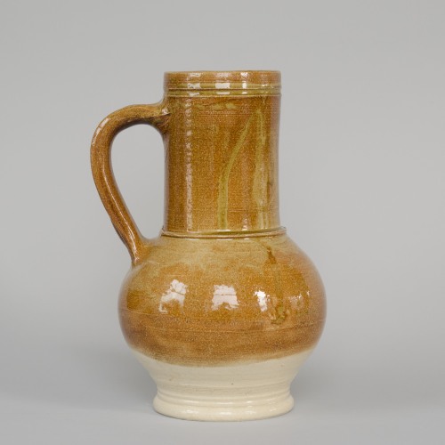 reconstruction of a stoneware jug from ca. 1600